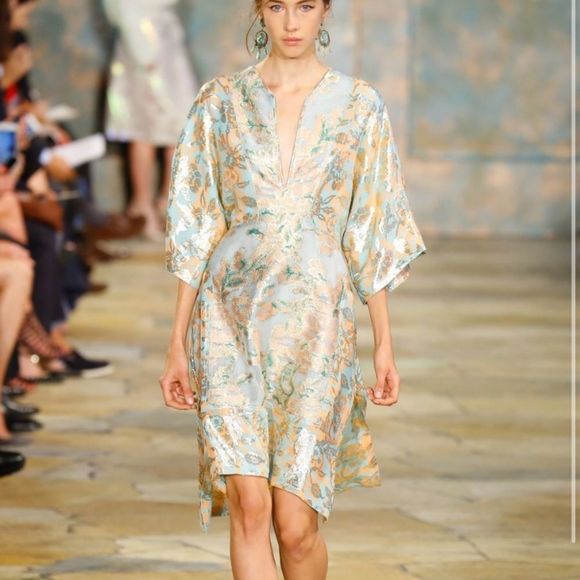Tory Burch Dresses & Skirts - Tory burch runway dress